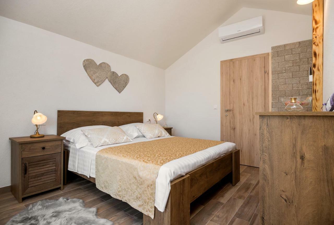 Apartment Cesarica Baska Voda Ngoại thất bức ảnh